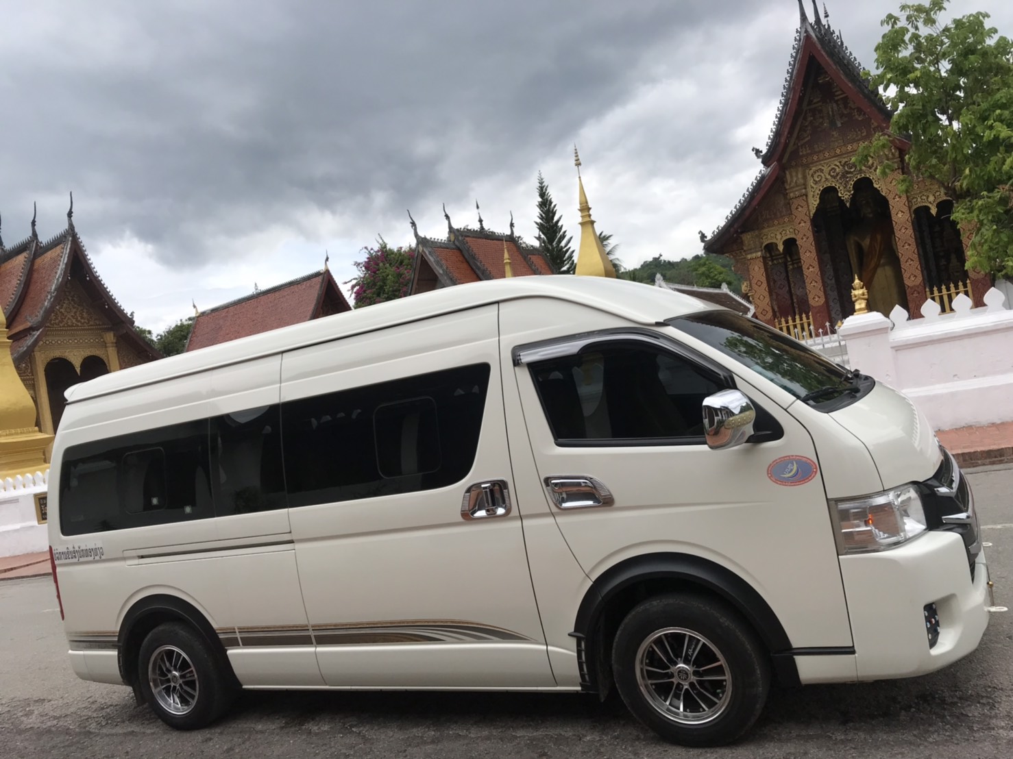 car rental laos